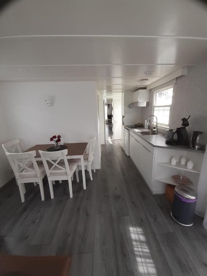 אויסטרוויק Bospareltjes Luxe Chalets Alleen Voor Recreatie מראה חיצוני תמונה